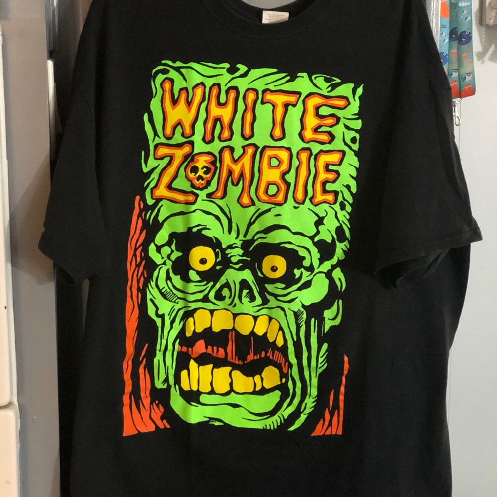 White zombie band shirt